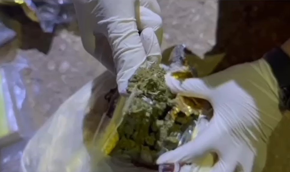 Gaziantep&rsquo;te 4 kilo 970 gram uyuşturucu ele ge&ccedil;irildi
