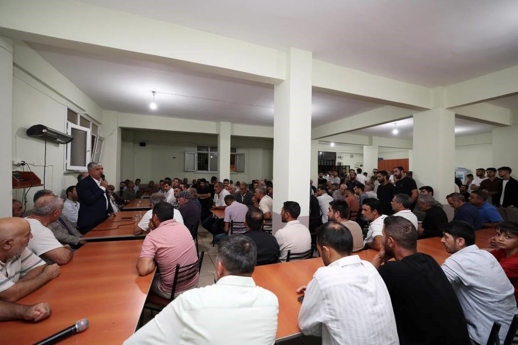 Dilovası&rsquo;nda mahalle buluşması: Sorunlar ve &ccedil;&ouml;z&uuml;mler masaya yatırıldı
