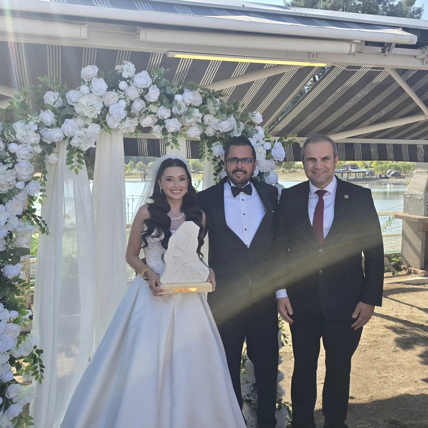 Başkan Dilsiz, genç çiftlerin mutluluğuna ortak oldu