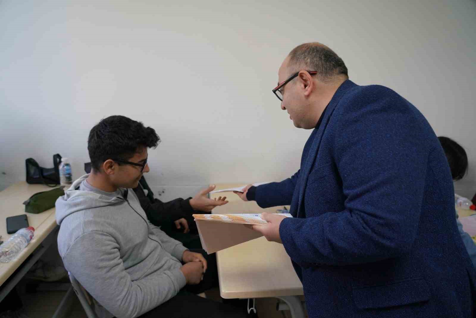 Başkan Kara: "Bug&uuml;n bu başarılar, yarınların g&uuml;&ccedil;l&uuml; T&uuml;rkiye&rsquo;sine atılan en değerli imzalardır"
