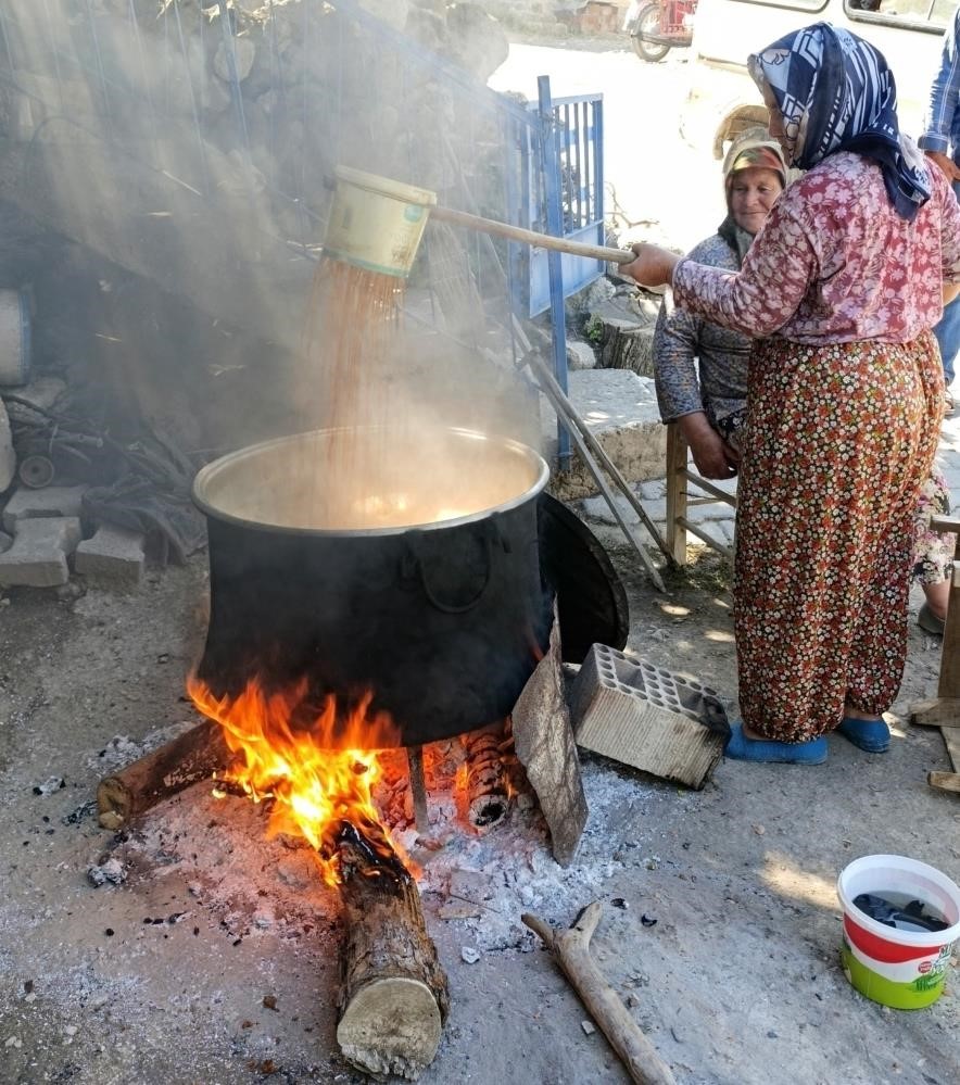Aydın’da pekmez yapım sezonu başladı