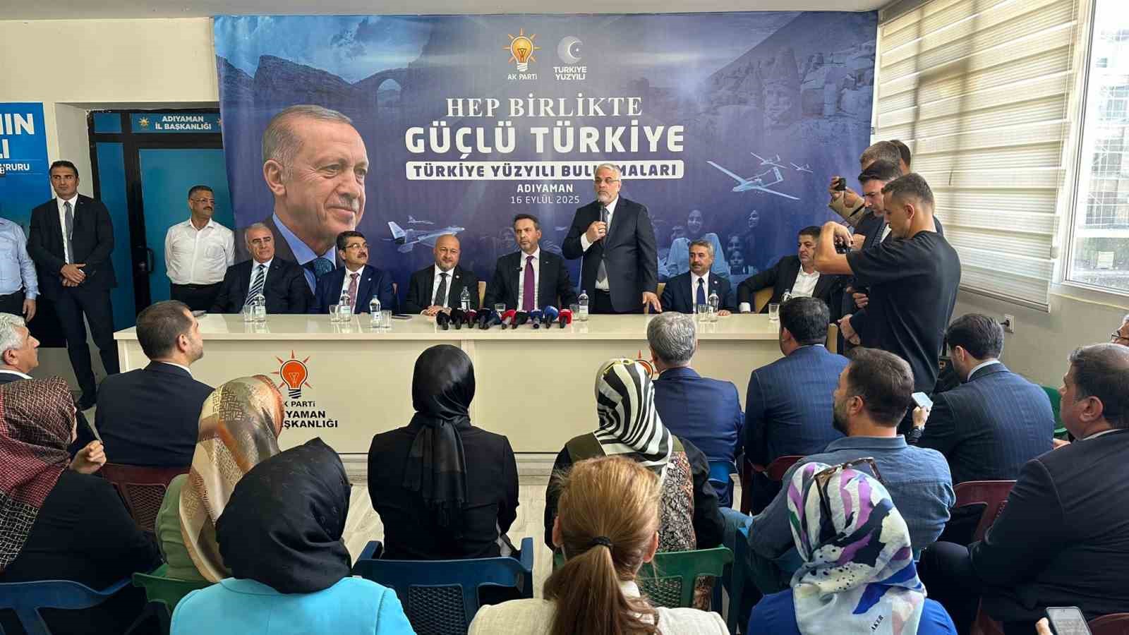 Enerji ve Tabii Kaynaklar Bakanı Bayraktar: "Adıyaman, asrın felaketinin ardından büyük oranda ayağa kalkmış"