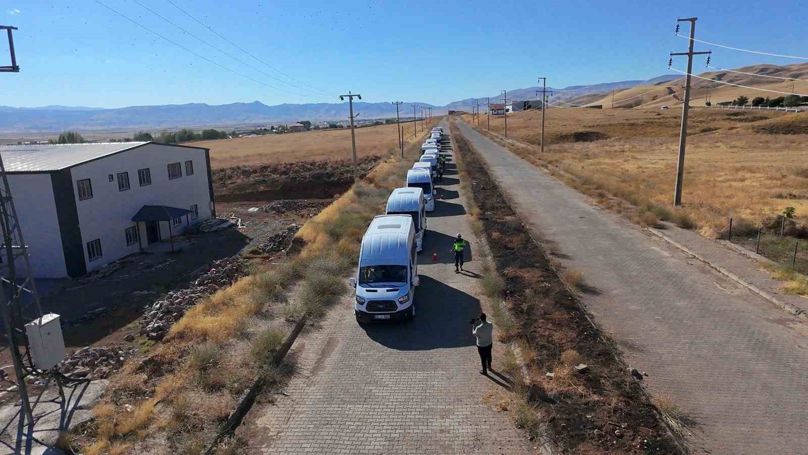 Muş&rsquo;ta okul servis ara&ccedil;ları denetlendi
