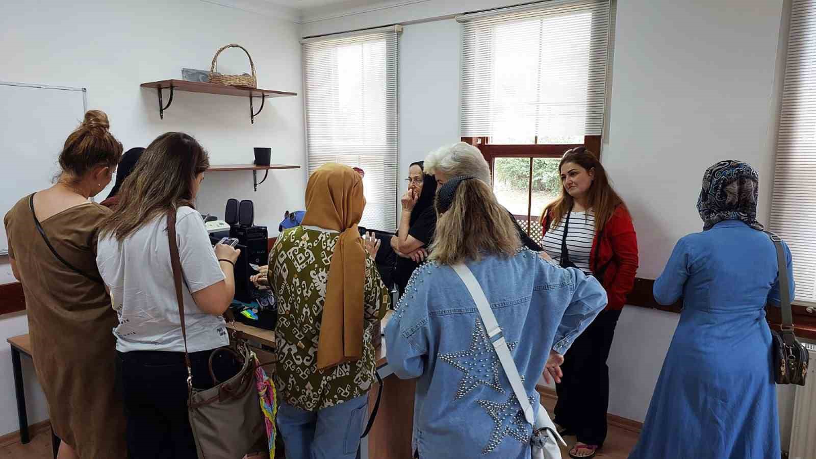 SAMEK kurslarına yoğun ilgi: İlk günden 5 bin başvuru yapıldı