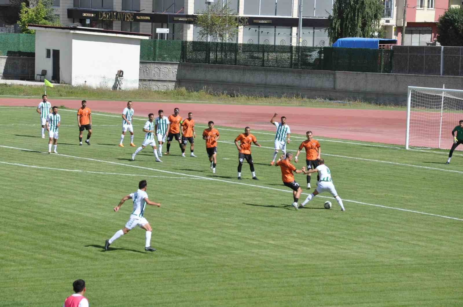 Kars 36 Spor: 1 Murgul Belediye Spor: 3