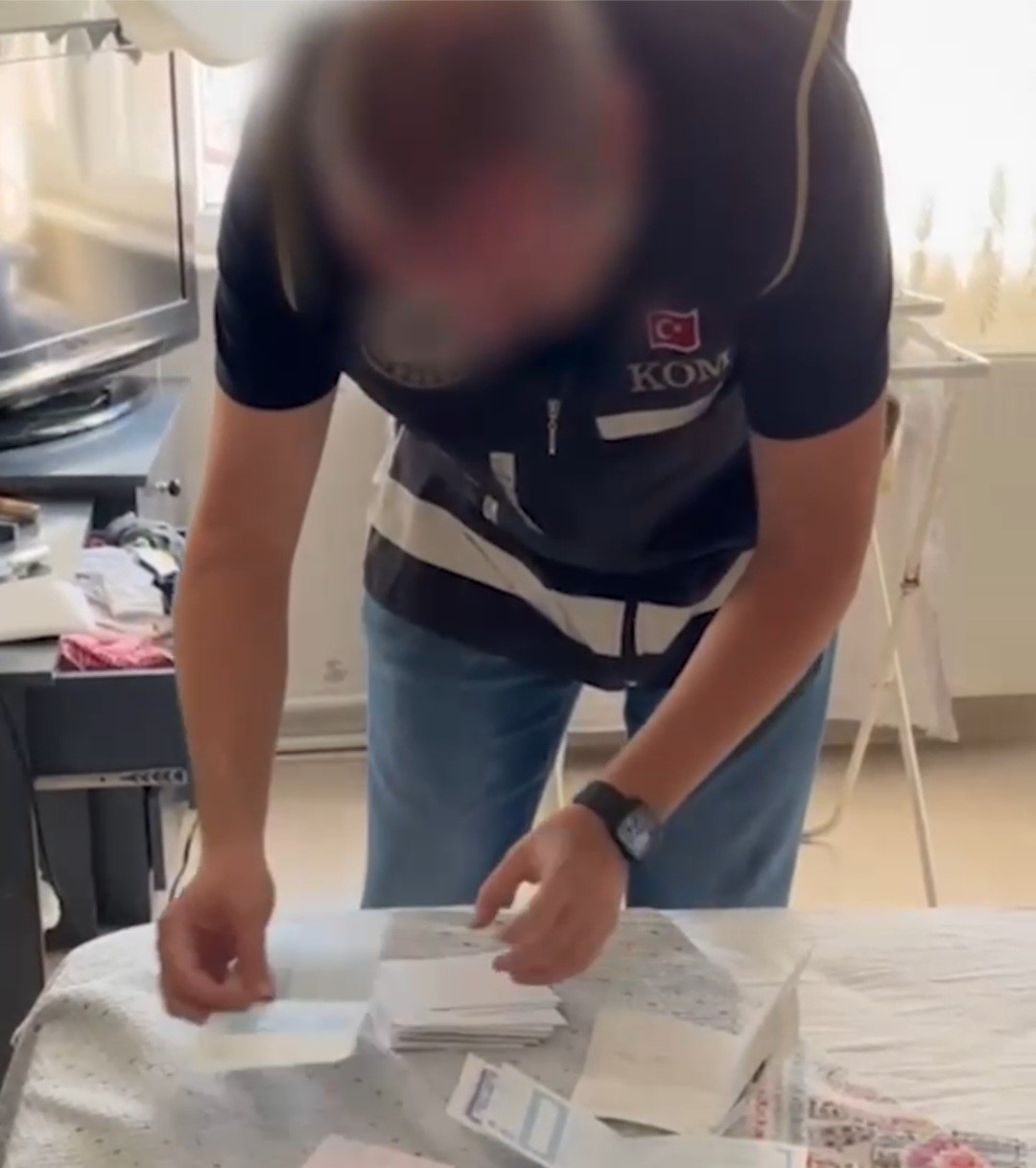 Kayseri’de açık senetler kullanarak tefecilik yapan 1 kişi gözaltına alındı