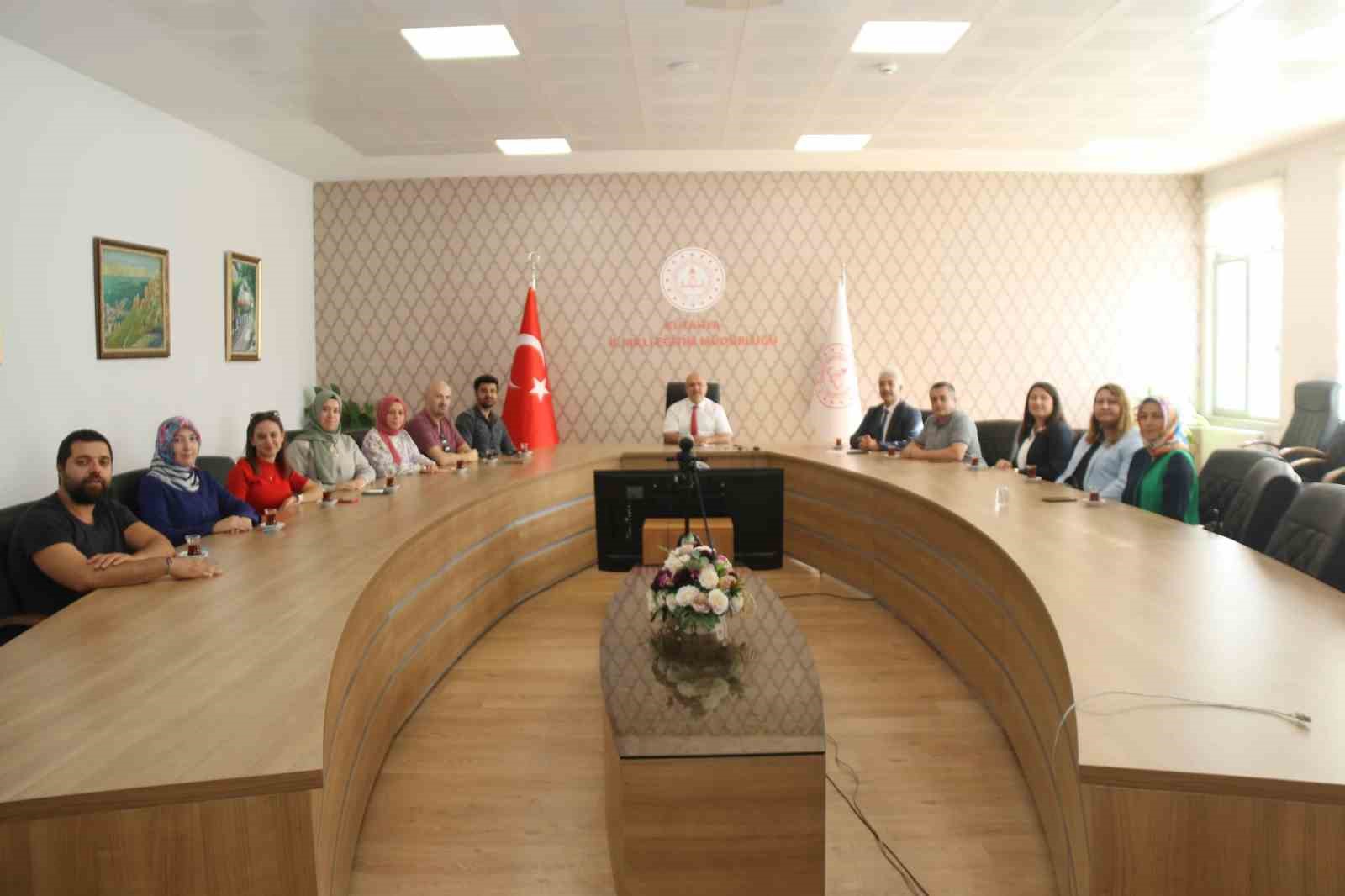 K&uuml;tahya&rsquo;dan Avrupa&rsquo;ya uzanan eğitim k&ouml;pr&uuml;s&uuml;
