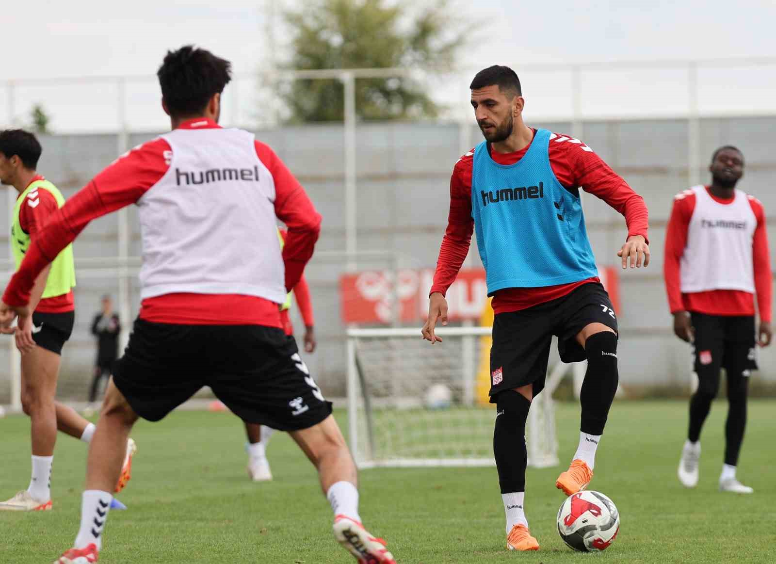 Sivasspor’da Van Spor FK maçının hazırlıkları sürüyor