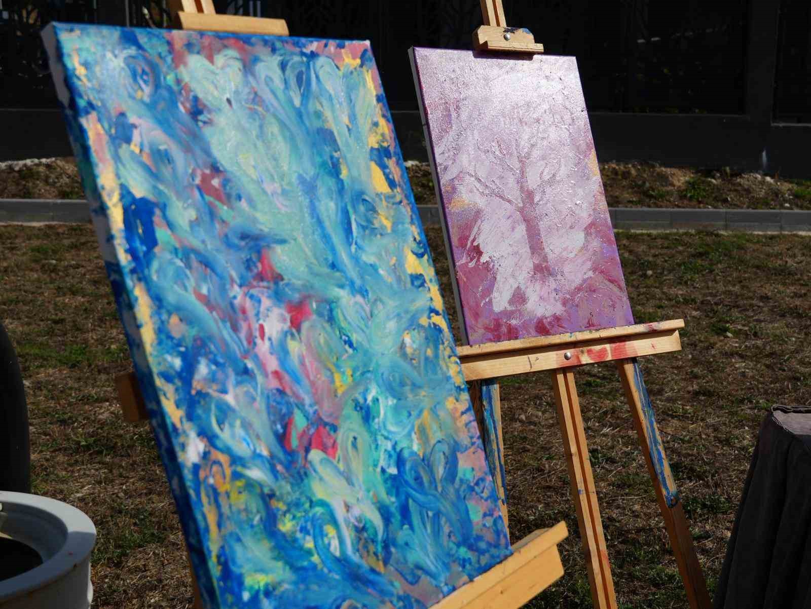 ‘Geçmişin Altın İzleri’ sergisi ilgi gördü