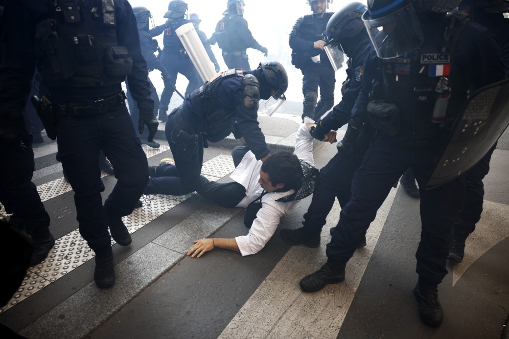 Fransa'daki protestolarda 110 kişi gözaltına alındı