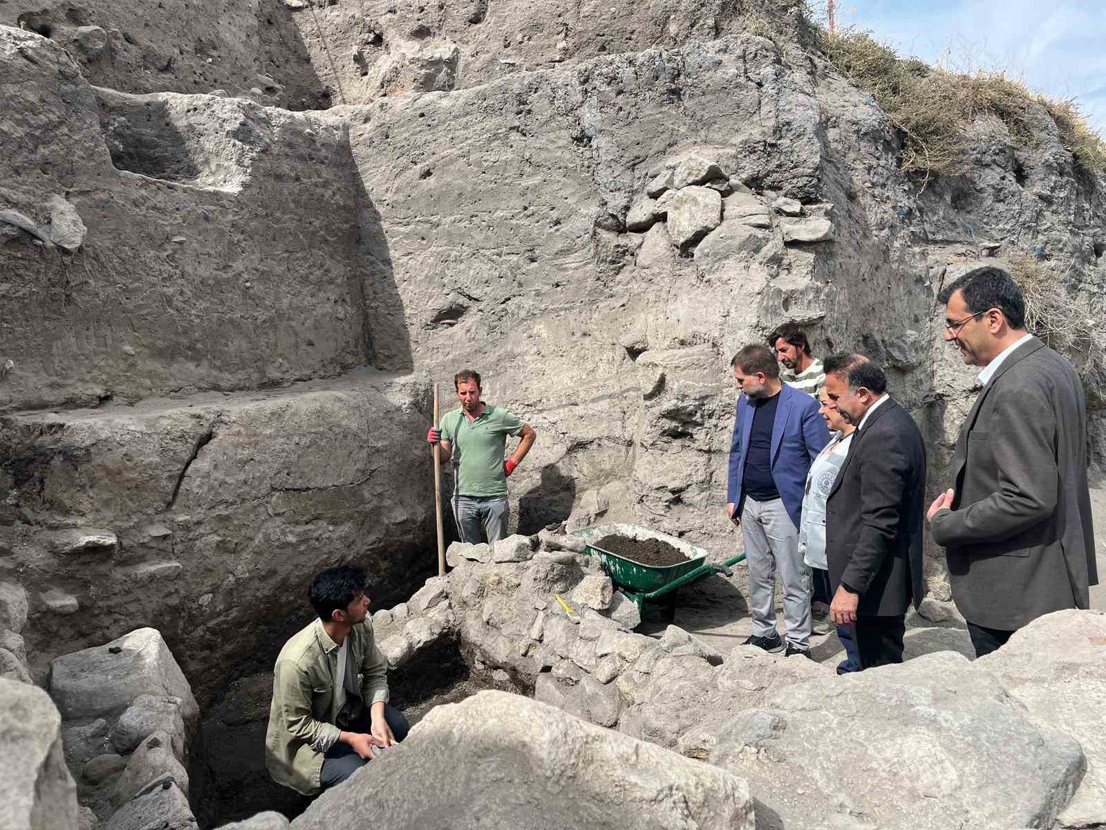 Değirmenler Köyü’nde 6 bin yıllık izler