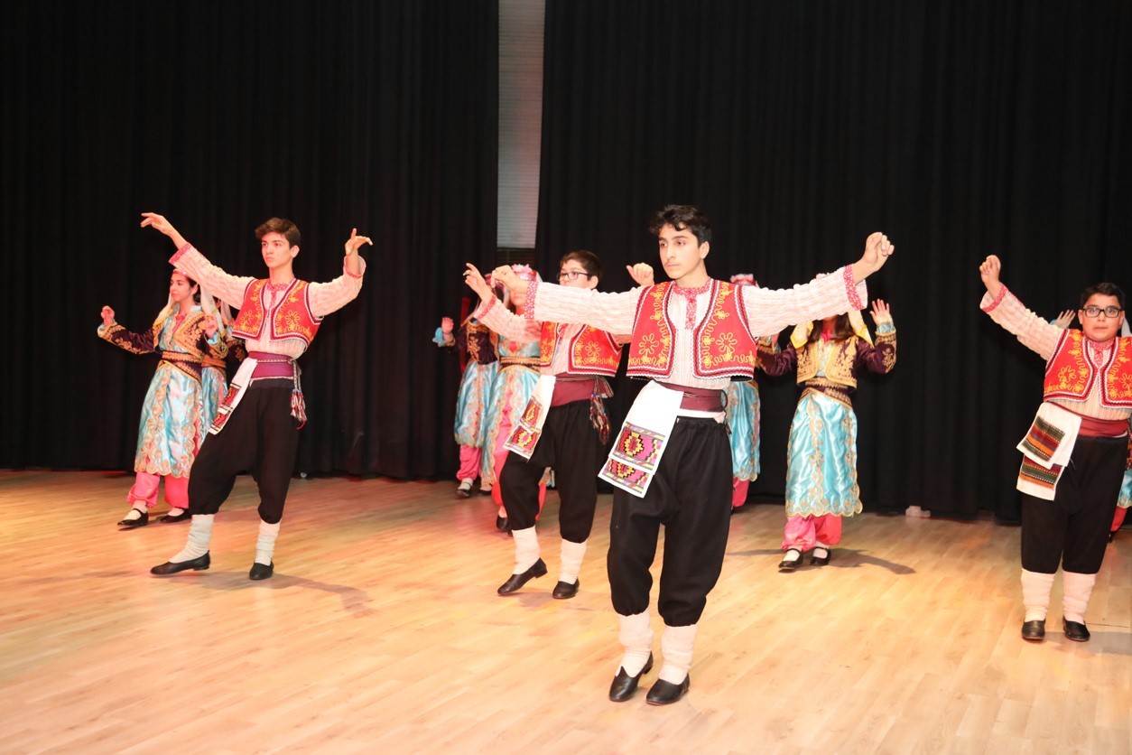 Darıca’da ücretsiz halk oyunları kursu kayıtları başladı