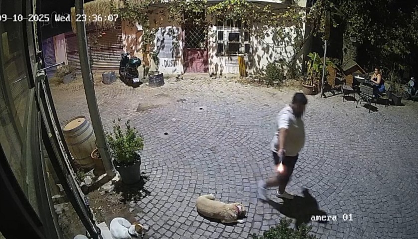 Urla’da 2 kişinin öldüğü eski sevgili dehşetinin görüntüleri ortaya çıktı