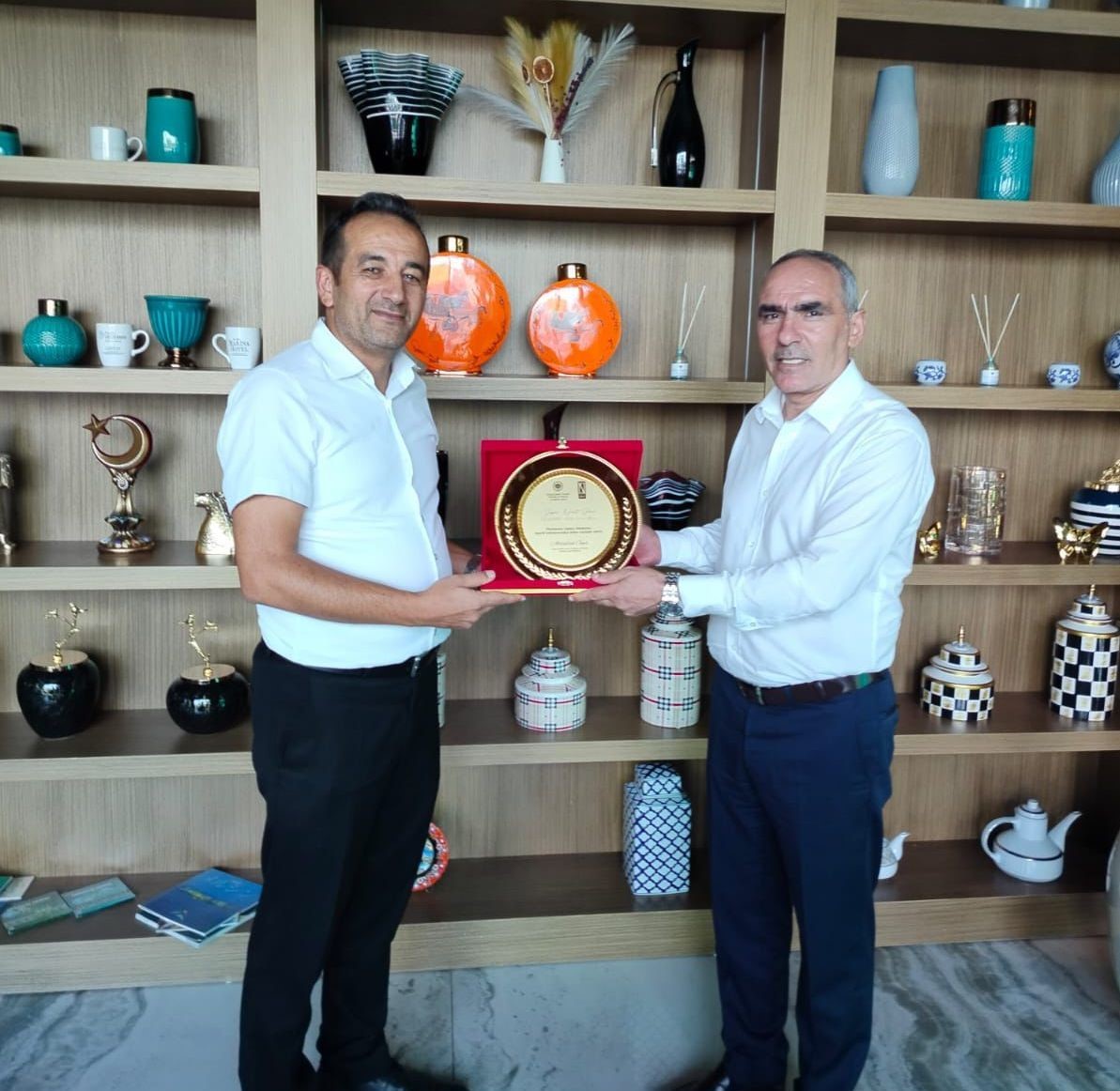 Okul- sanayi işbirliği ile turizm sekt&ouml;r&uuml;ne nitelikli insan kaynağı sağlanması hedefleniyor
