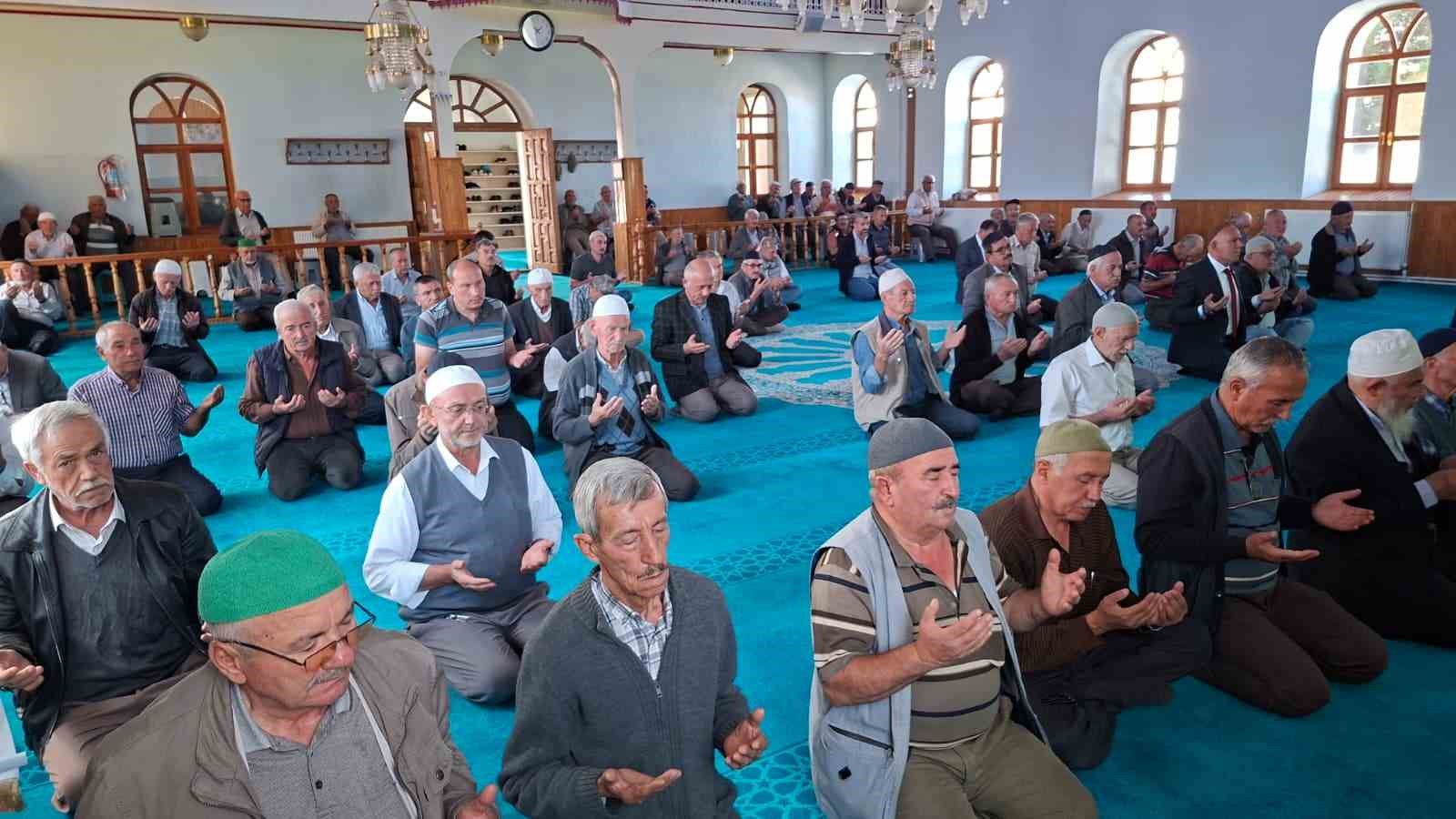 Hisarcık’ta Gaziler Günü münasebetiyle Mevlid-i Şerif okundu