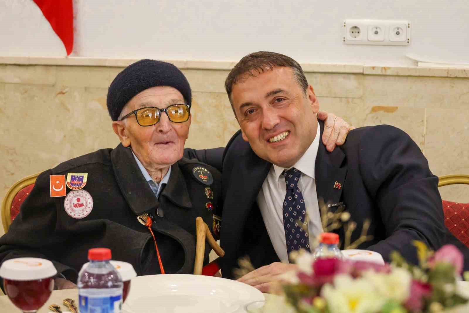 Vali Sözer, Gaziler Günü kapsamında şehit aileleri ile bir araya geldi