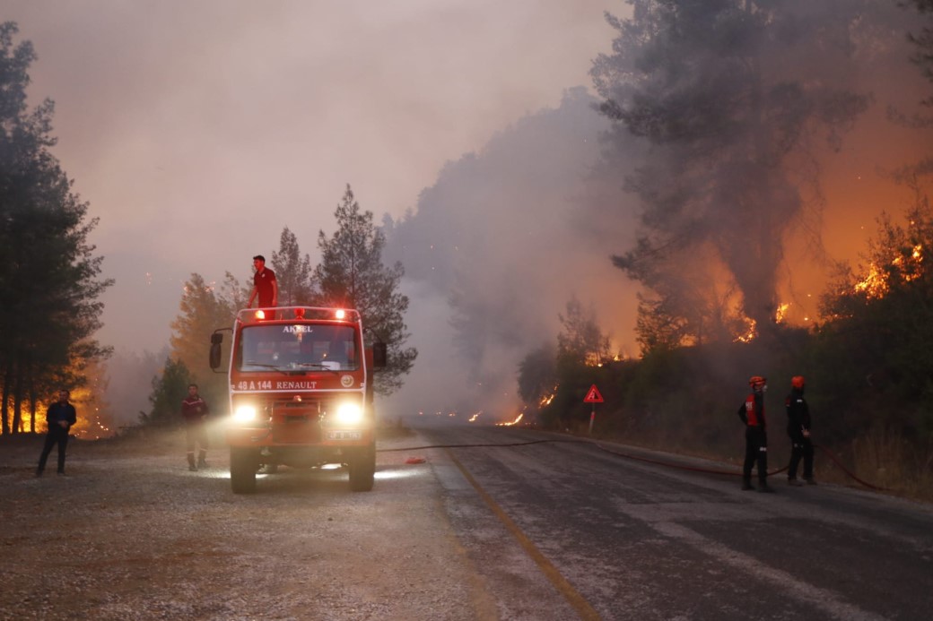 K&ouml;yceğiz yangınında 23 saat geride kaldı
