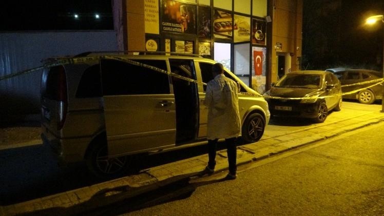 Malatya&rsquo;da kafeye silahlı saldırı: 2 yaralı
