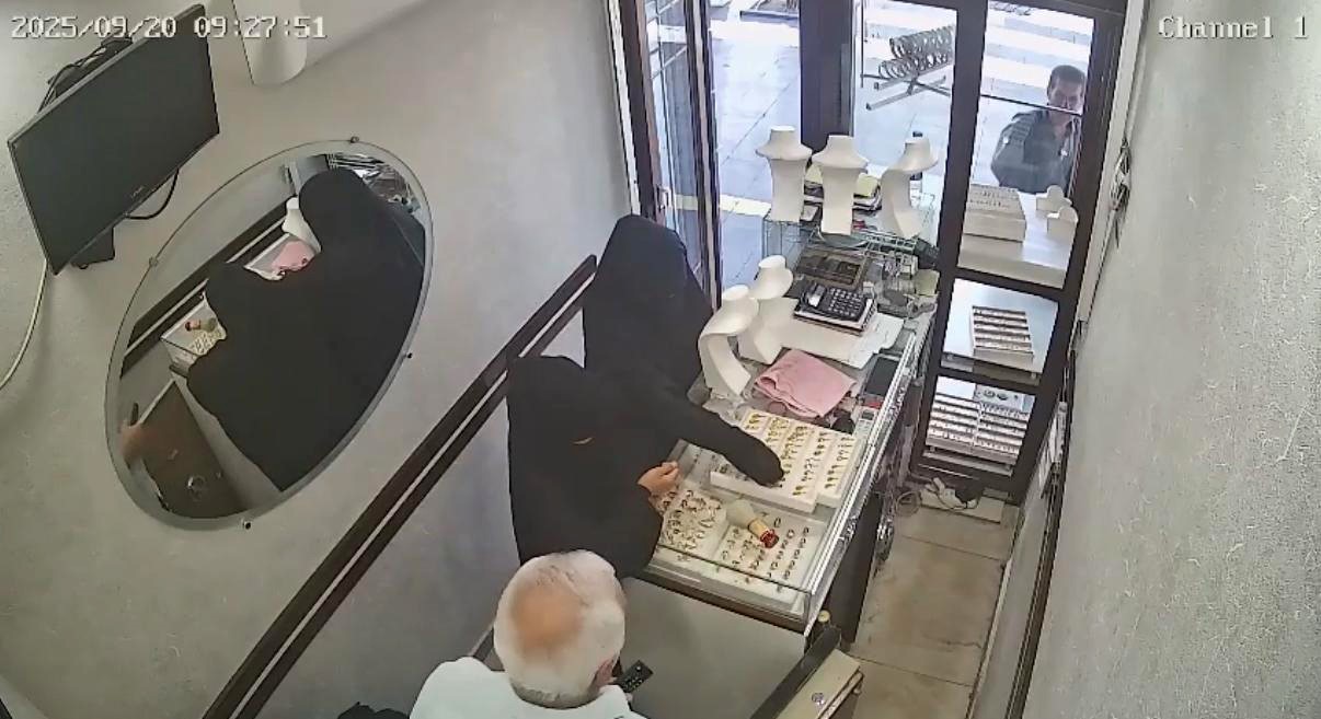 Diyarbakır&rsquo;da kadınlar kuyumcudan 2,5 kilo altın &ccedil;aldı
