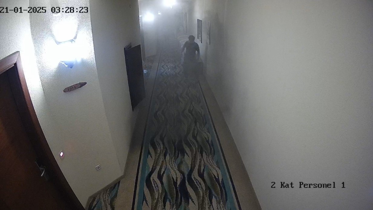 Grand Kartal Otel yangınının ölüm kalım savaşı kamerada