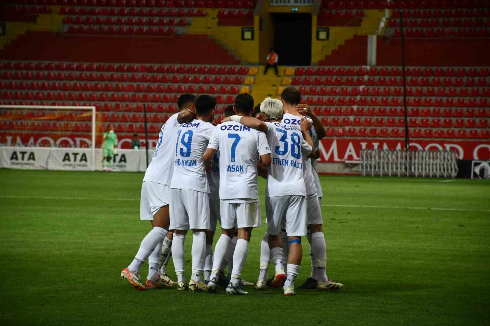 Erciyes 38 FK, 25 kişilik kadroyu TFF’ye bildirdi