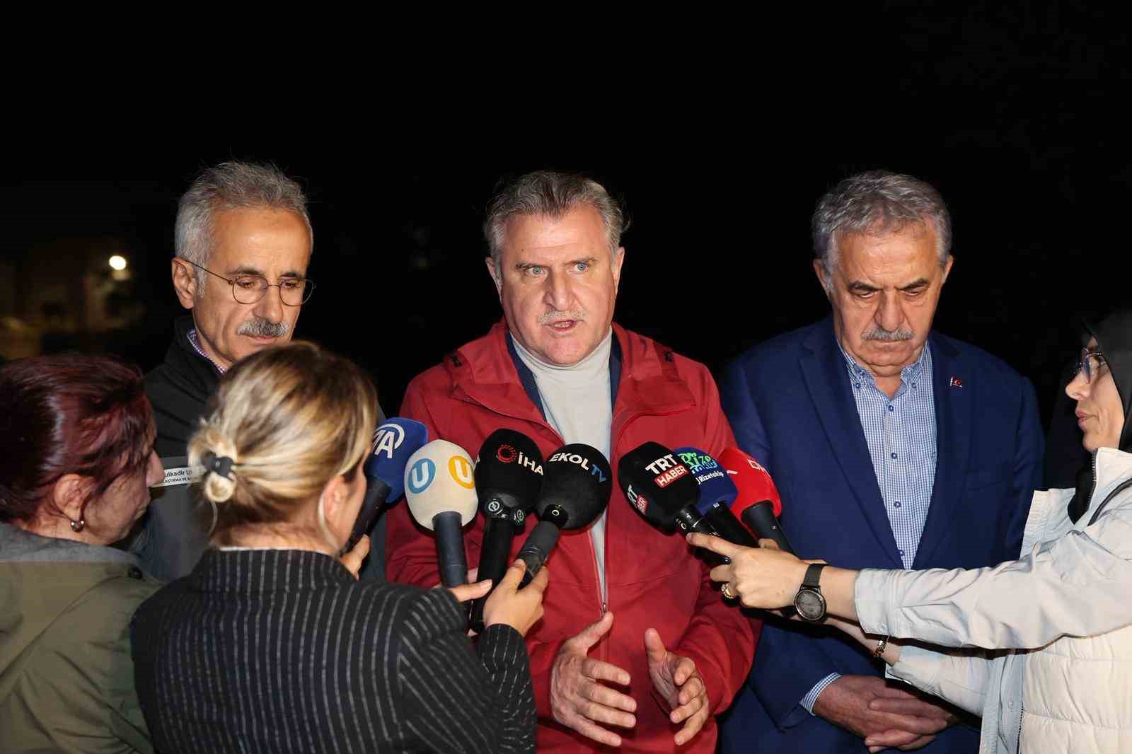 Bakan Uraloğlu: "Yağmur devam ediyor, alınması gereken önlemleri aldık"