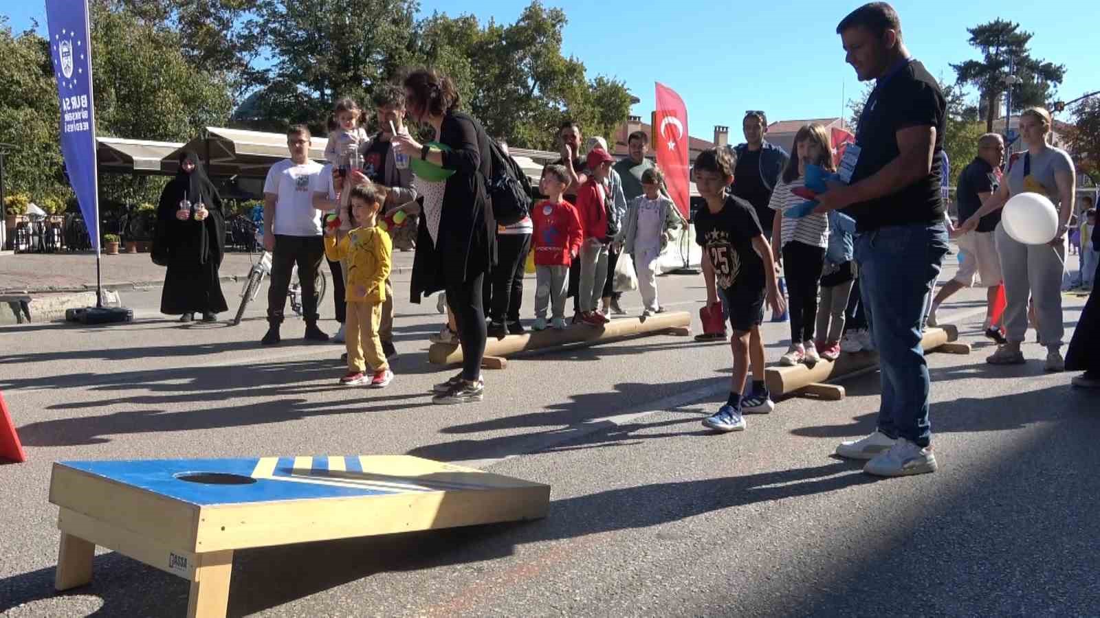 Avrupa Hareketlilik Haftası&rsquo;nda Heykel &ccedil;ocukların oldu
