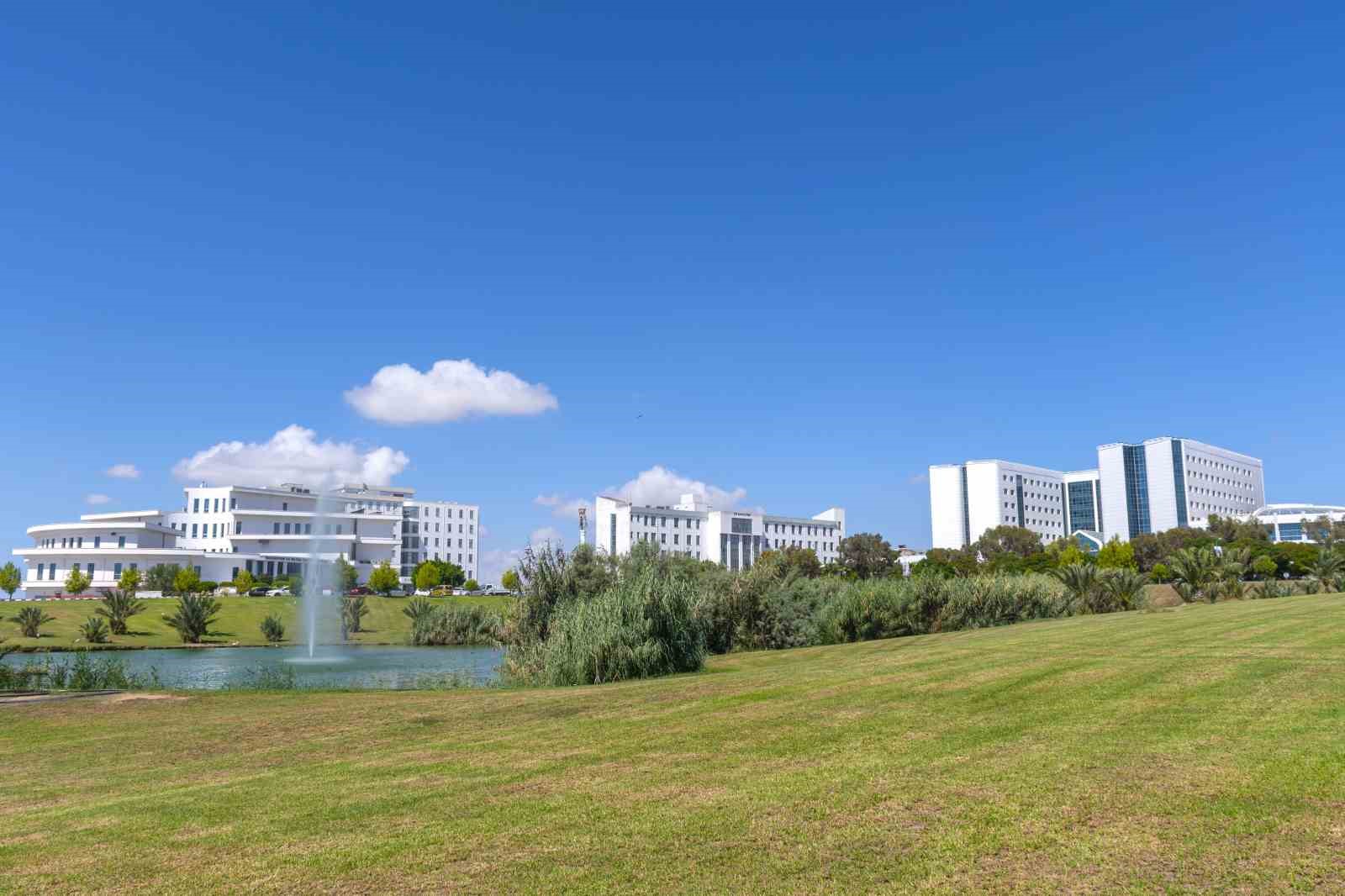 Stanford tescilledi: Yakın Doğu Üniversitesi’nin 18 akademisyeni, dünyanın en etkili bilim insanları arasında