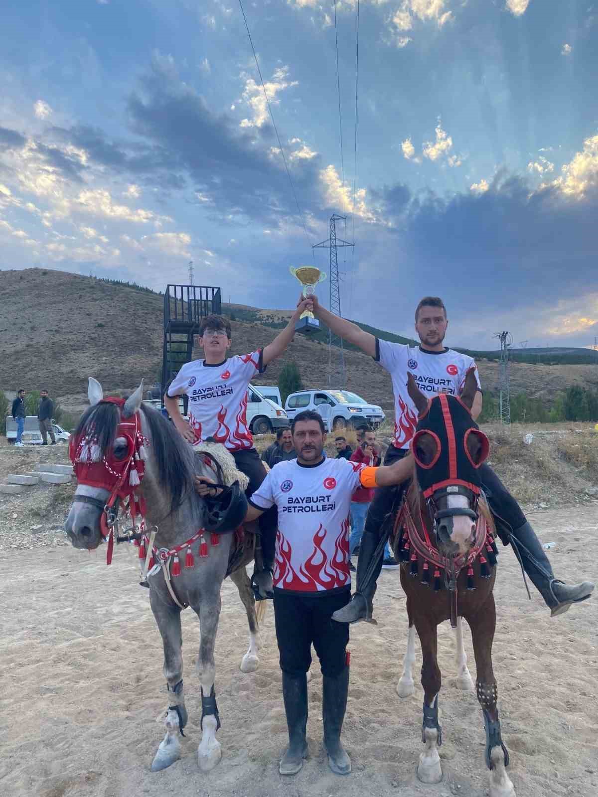 Dede Korkut Atlı Spor Kulübü Bayburt il birincisi oldu