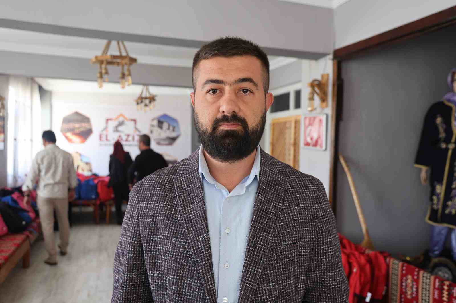 Elazığ’da 450 öğrenciye kırtasiye yardımı