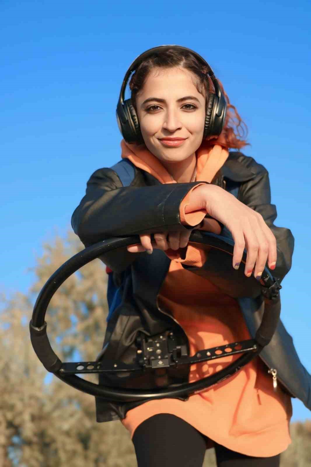 Van YYÜ’lü öğrenciden senaryo başarısı