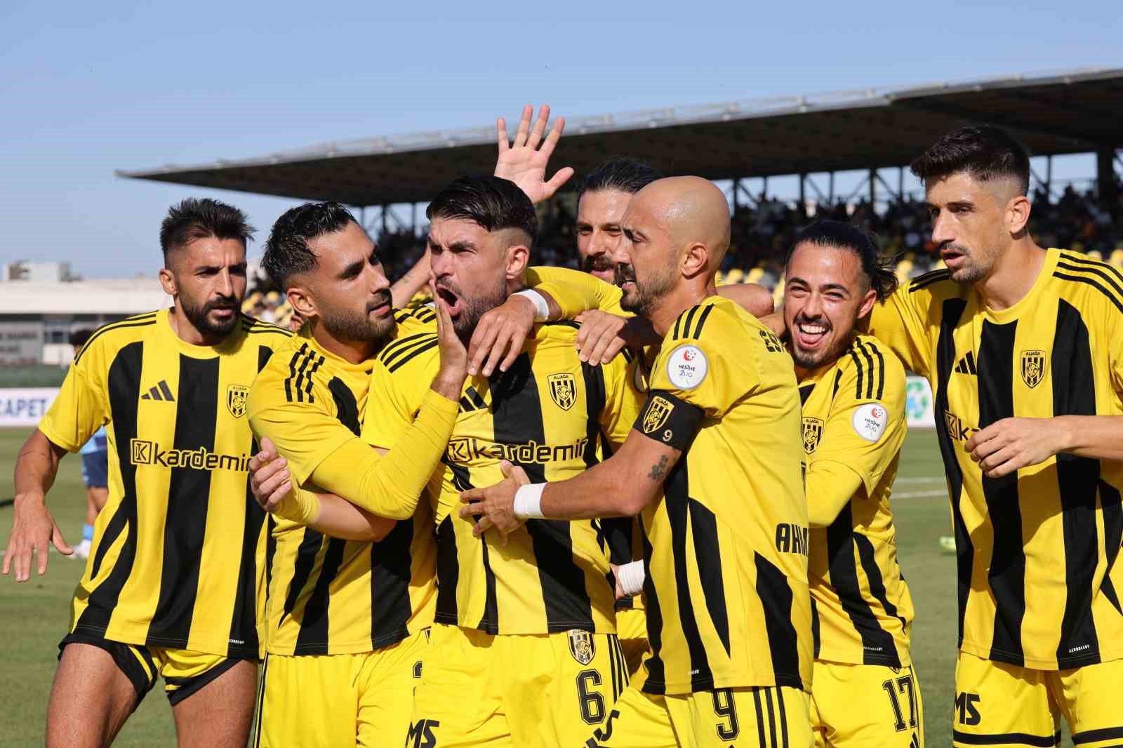 Aliağa FK, içeride kazanıyor dışarıda kaybediyor