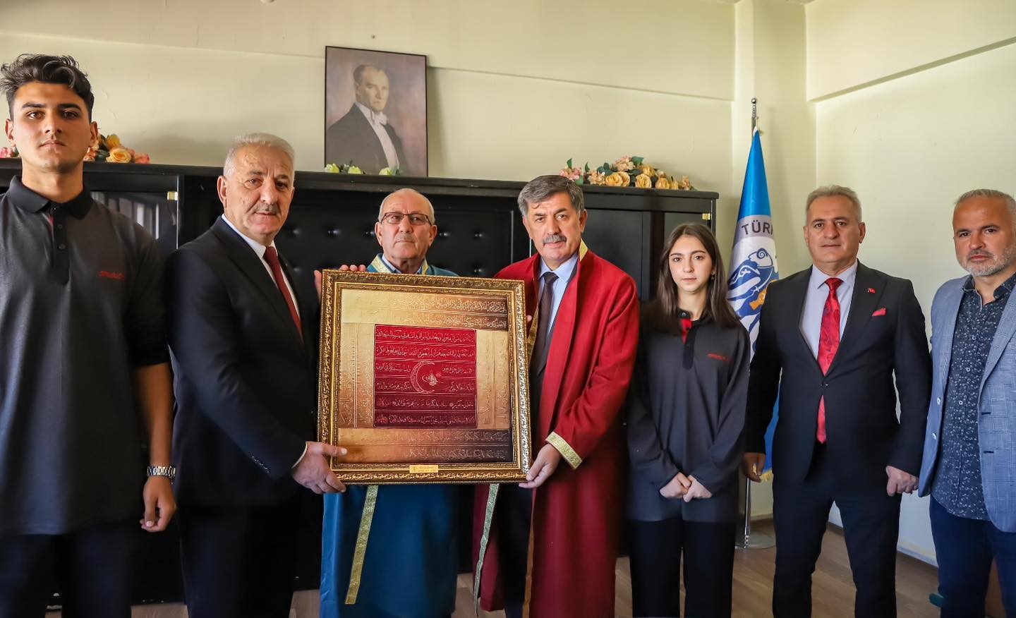 Erzincan&rsquo;da "Yılın Ustası" unvanı mobilya ustasına
