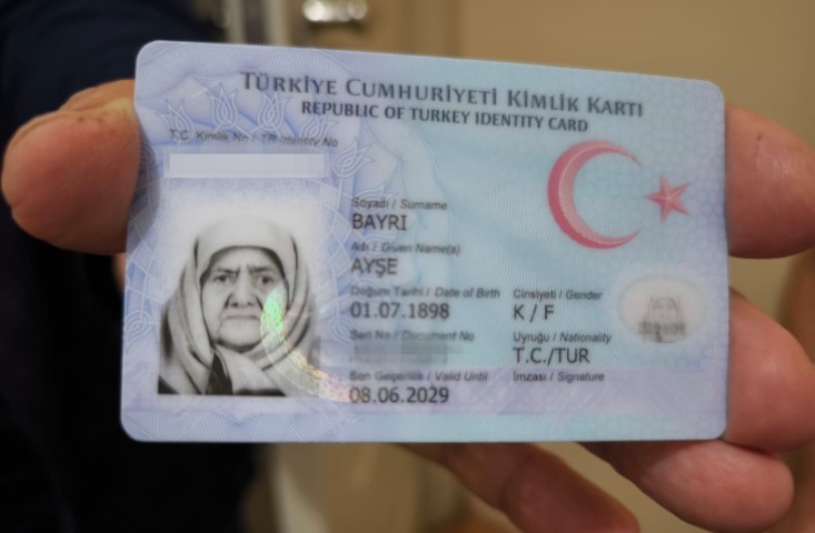 3 padişah, 12 cumhurbaşkanı gören 127 yaşındaki Amasyalı ’Ayşe Nine’ vefat etti