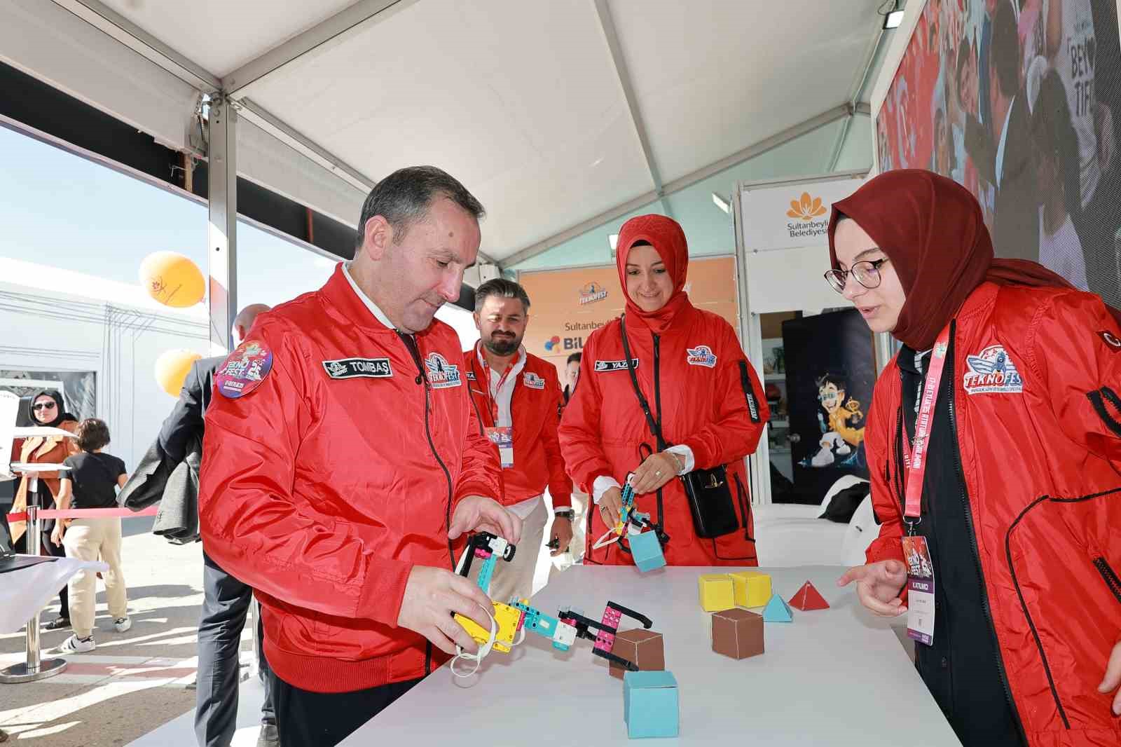 TEKNOFEST 2025’TE Sultanbeyli Belediyesi’nin standı büyük ilgi gördü