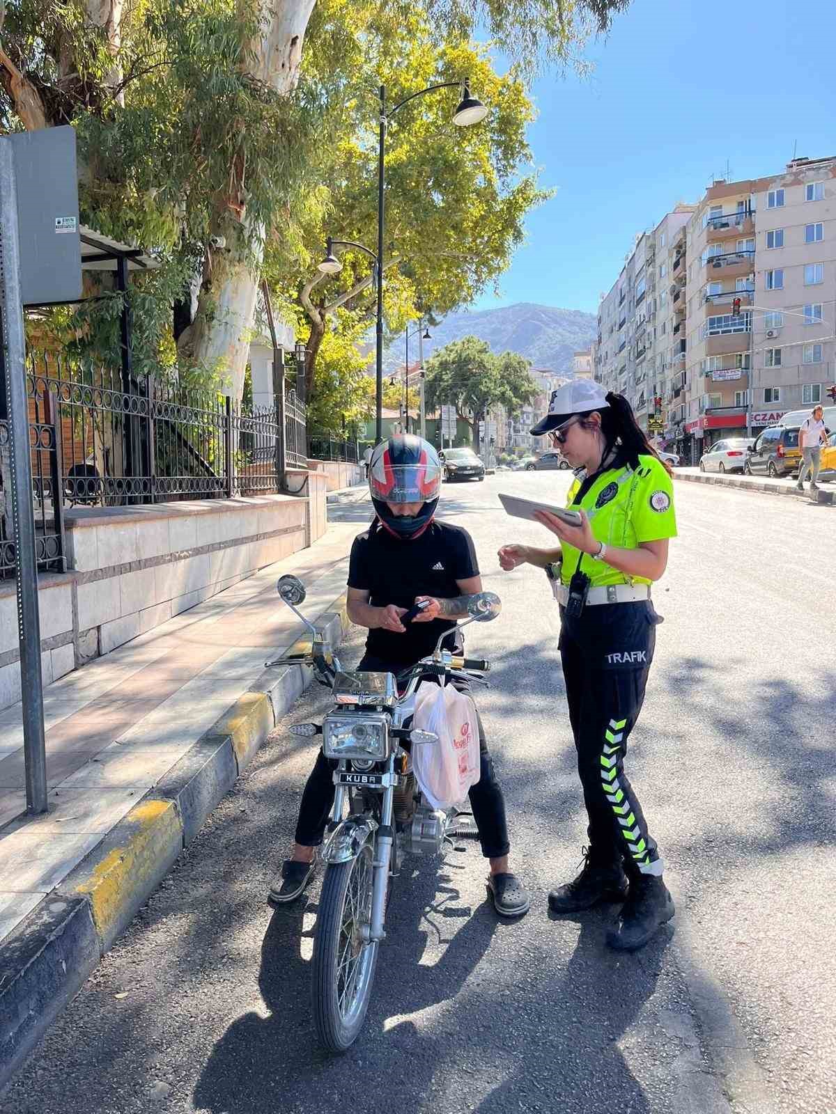 Manisa&rsquo;da motosiklet ve motorlu bisikletlere sıkı denetim
