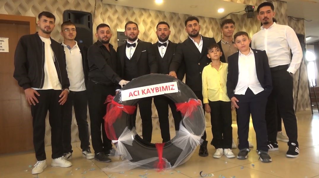 Damadın arkadaşlarından bir adet tır lastiği