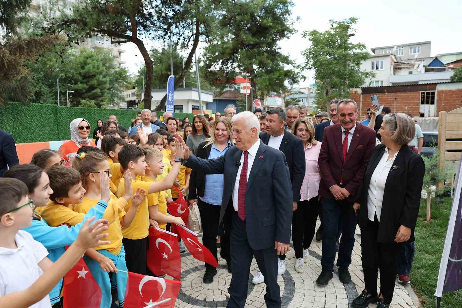 "Sokaklar dönüşüyor" projesiyle Bursa’da çocuklar güvenli, veliler huzurlu