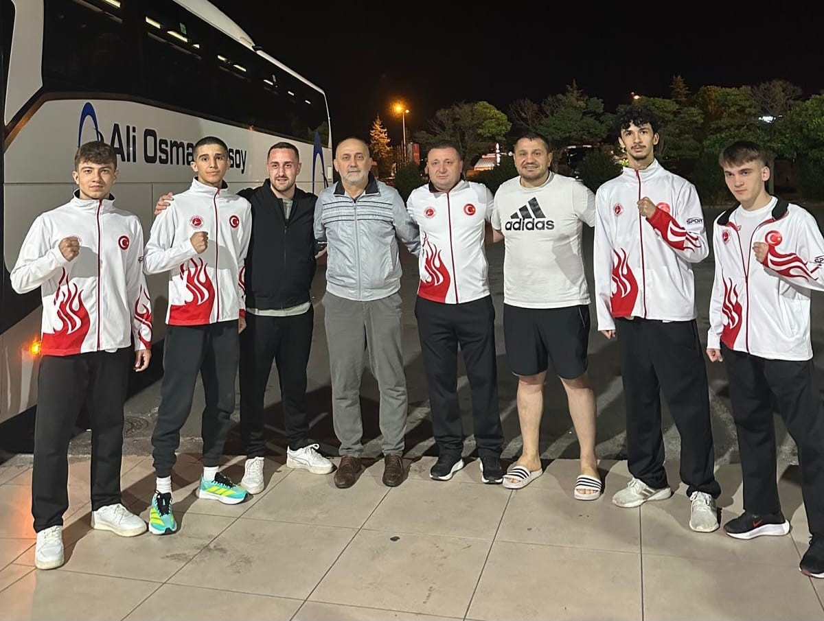 İlkadımlı sporcular Avrupa’dan madalyayla döndü