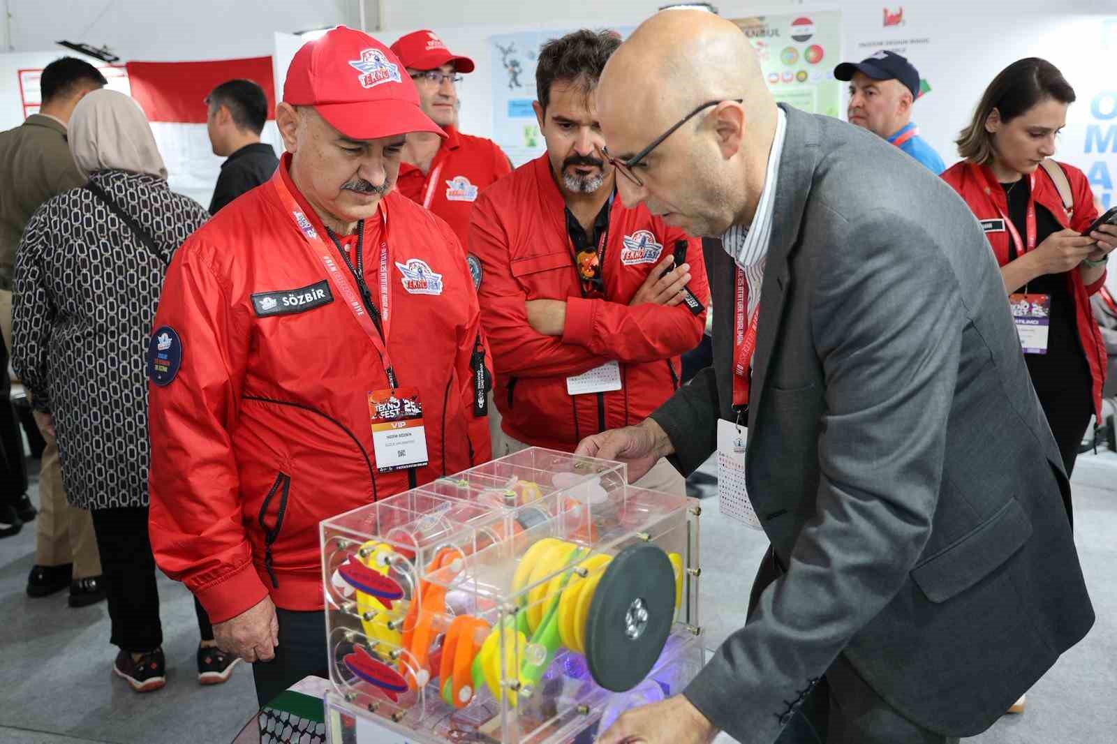 Düzce Üniversitesi’nden TEKNOFEST 2025’te Güçlü İmza