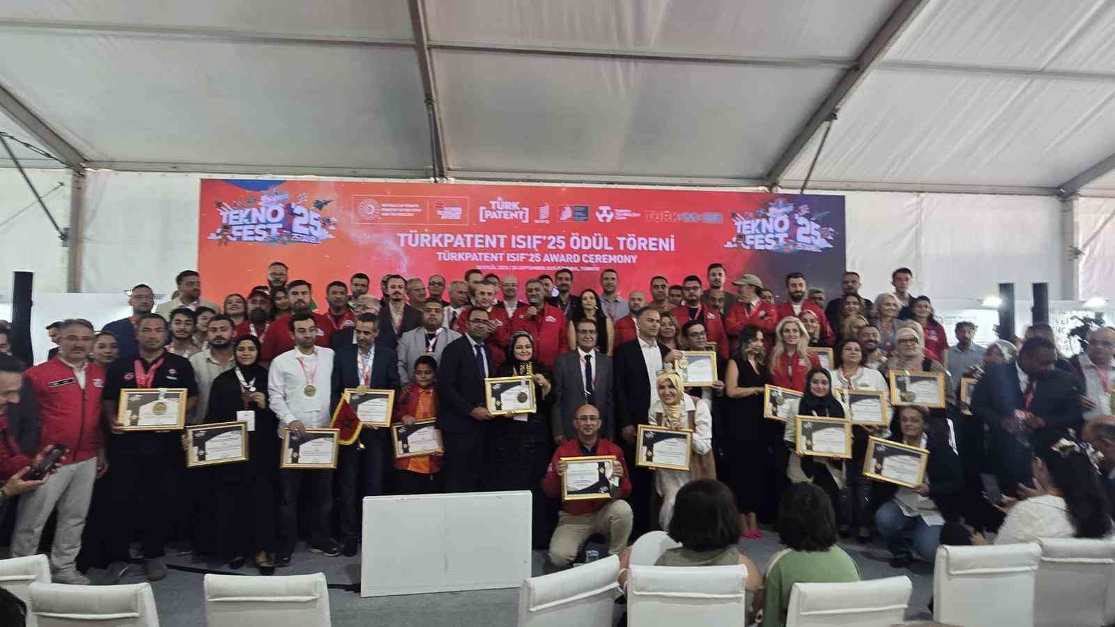 ER&Uuml; ISIF&rsquo;25 Uluslararası Buluş Fuarı&rsquo;ndan 7 madalya ile d&ouml;nd&uuml;
