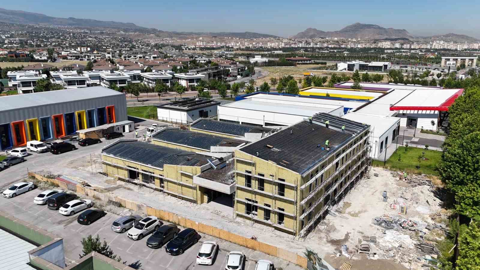 Büyükşehirin Alzheimer Merkezi projesi için hizmet modeli masaya yatırıldı