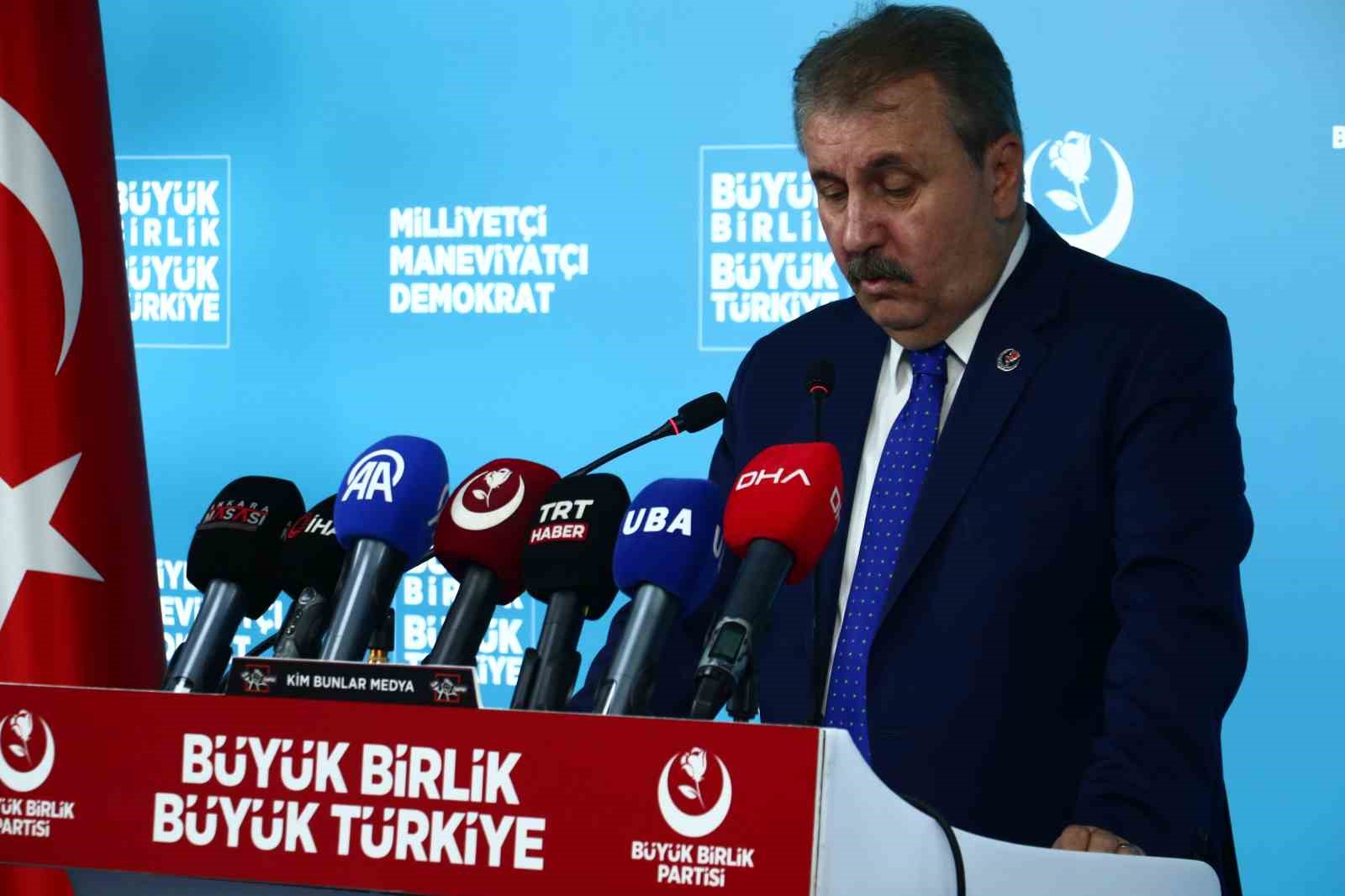 BBP Genel Başkanı Destici: "İspanya, İsrail ile ticaretini durdururken bir&ccedil;ok İslam &uuml;lkesi hala ticaretini kesmedi"
