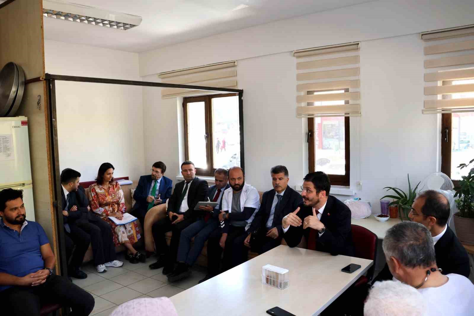 Halk Sağlığı Genel Müdürü Demirkol, Kayseri’de sağlık tesislerini ziyaret etti
