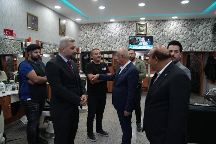 AK Partili 5 milletvekilinden Beylikdüzü çıkarması