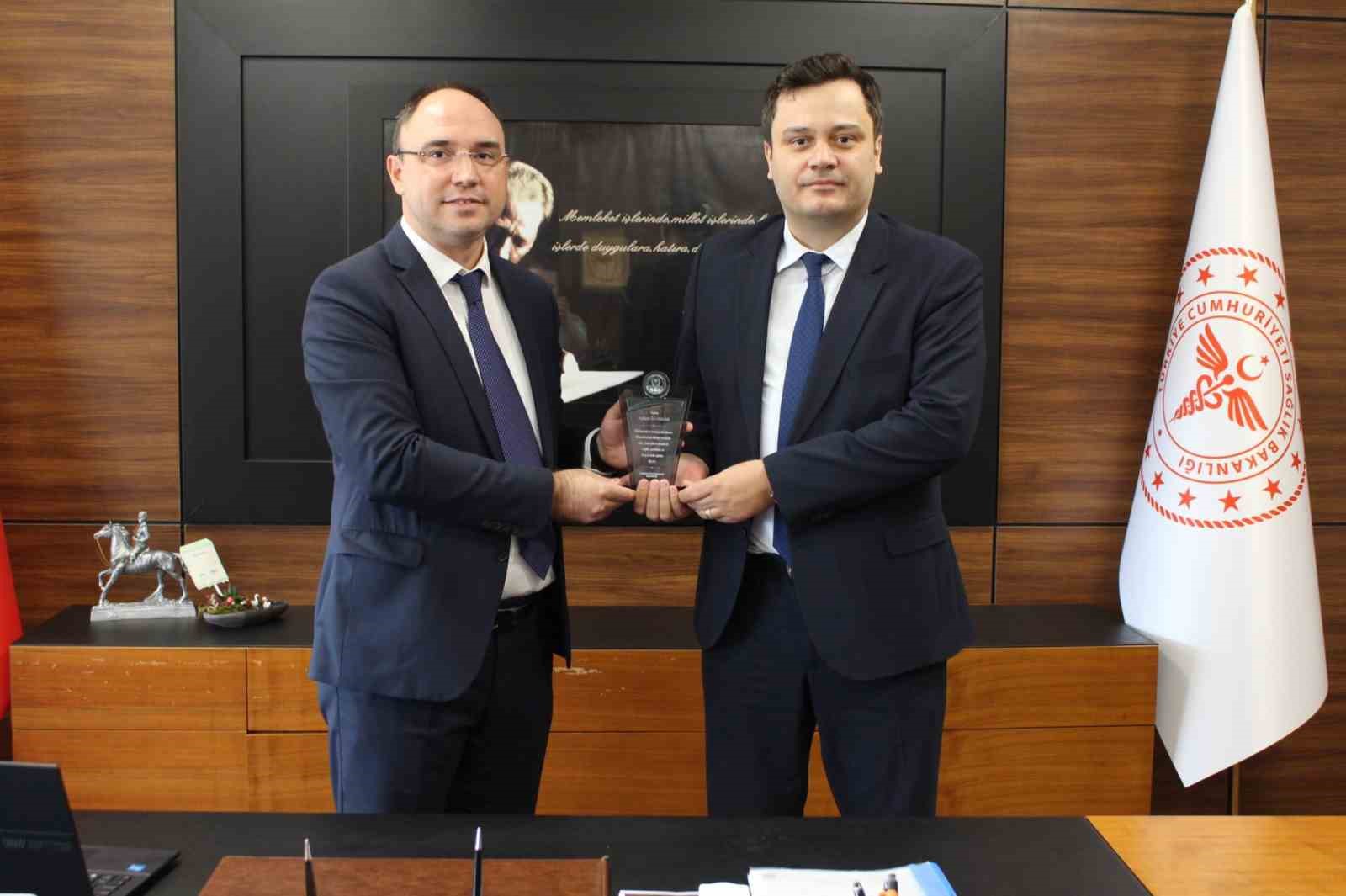 Çarşamba Devlet Hastanesi’nde başhekimlik görevinde devir teslim
