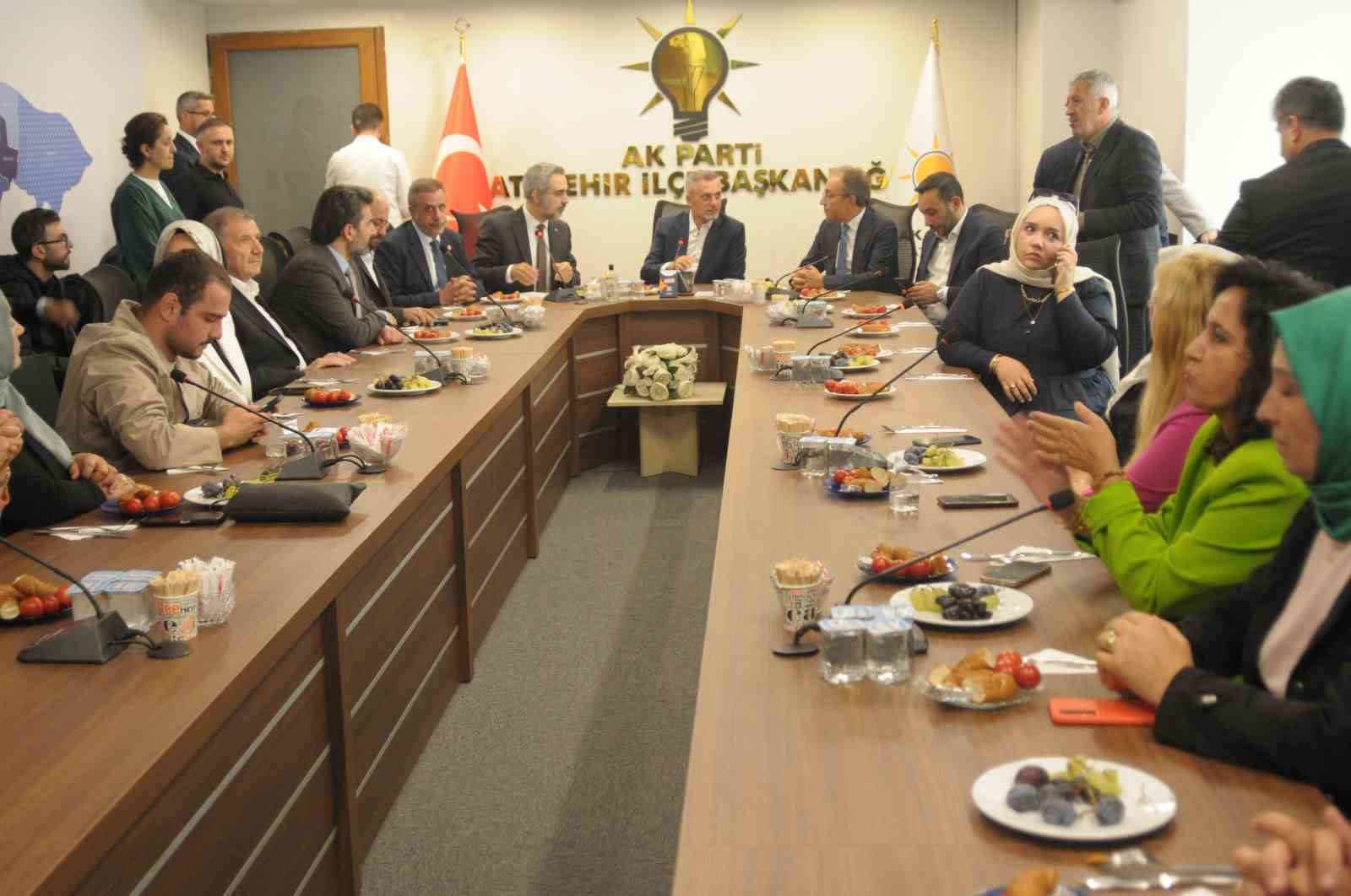 AK Parti’li Kandemir: "Bu millet AK Parti var olduğunda kendini çok daha güçlü hissediyor"