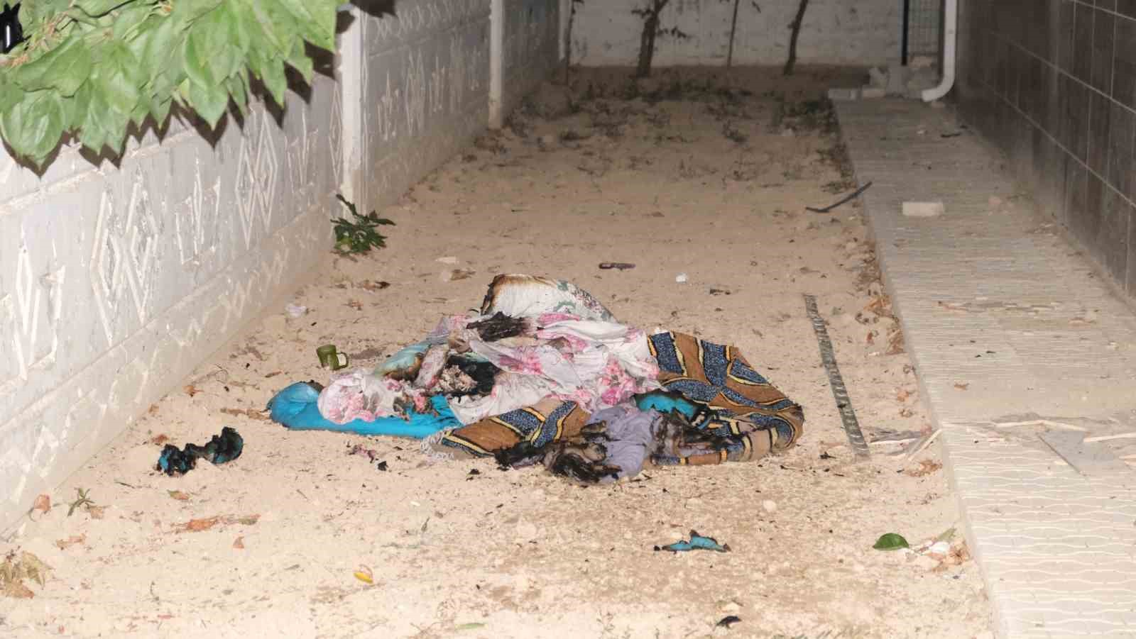 Karaman&rsquo;da 3 katlı binada &ccedil;ıkan yangın korkuttu
