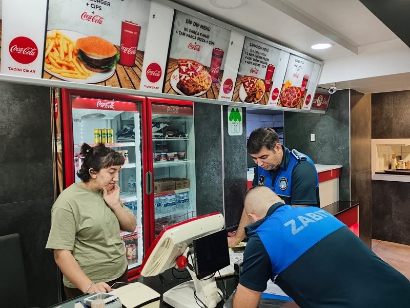 Zabıta ekiplerinden lokanta, kafe ve fast food işletmelerine denetim