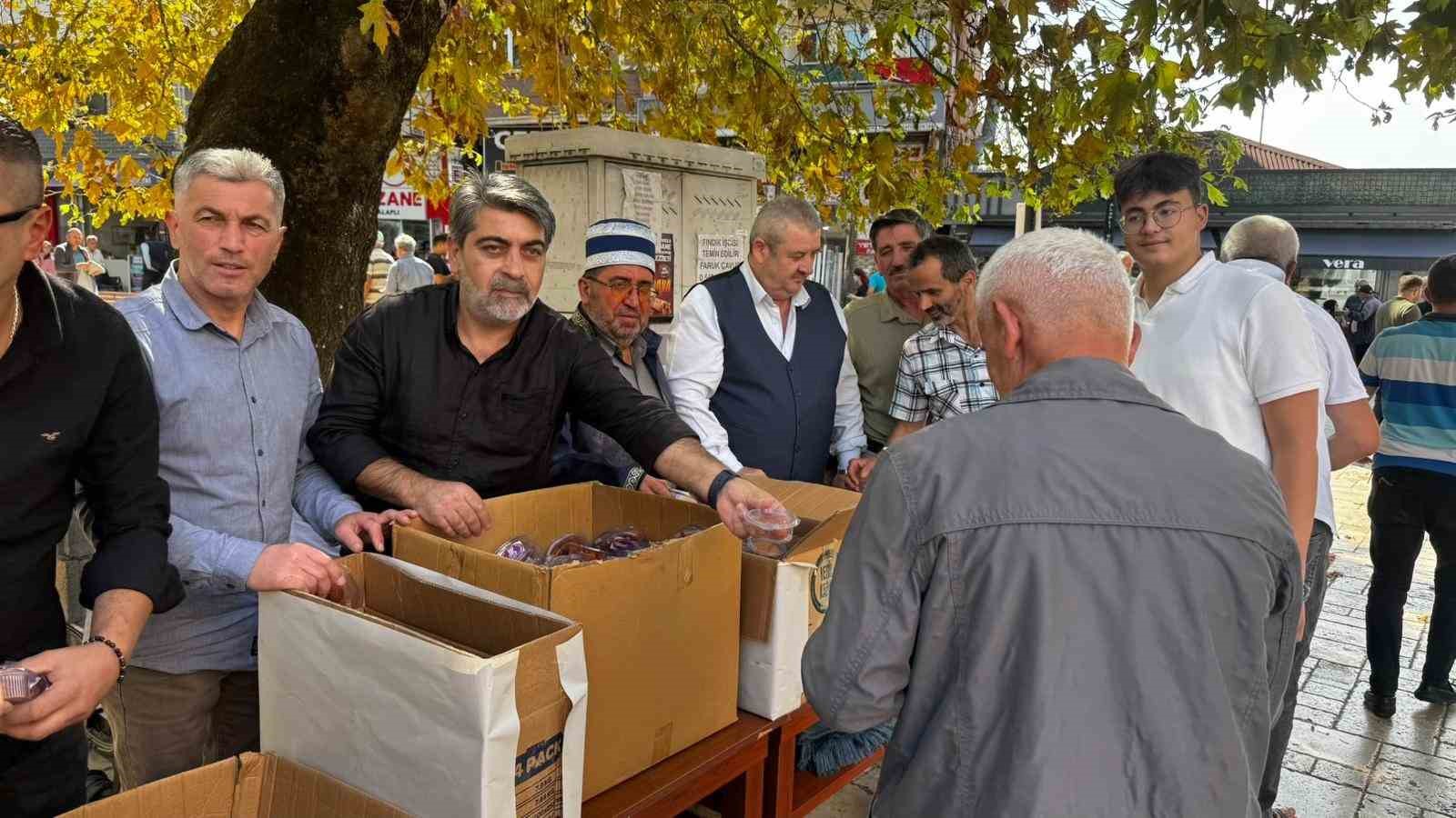 Alaplı’da Ahilik Haftası’nda lokma ikram edildi
